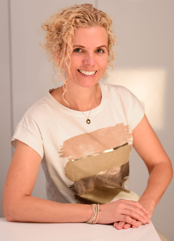 Julia Flathmann - Medium für Engel und Heilarbeit